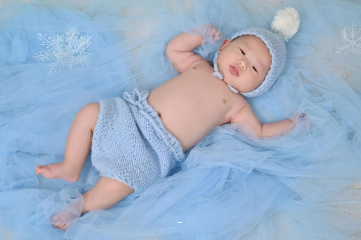 贵州宝宝呕吐发烧